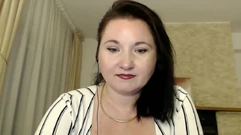 elise_bliss69 online show from March 29, 5:03 pm