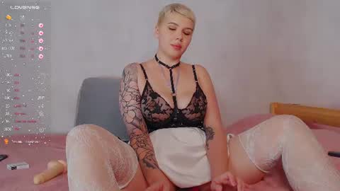 elise_day online show from June 27, 3:40 pm