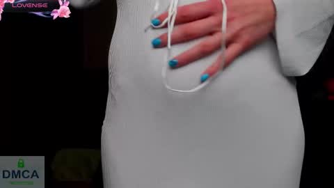 Elise online show from January 7, 6:13 pm