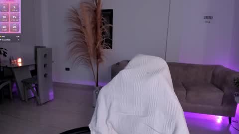 Elissa online show from February 18, 3:39 am