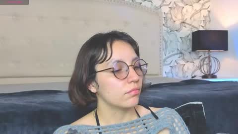 Eliza online show from April 22, 8:05 pm