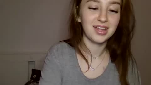 Elizabet 18 online show from February 18, 10:36 pm