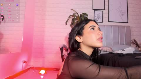 Miss Eliza online show from April 17, 9:50 pm