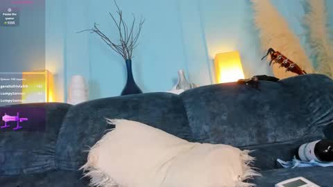 Eli  online show from March 1, 2:04 am