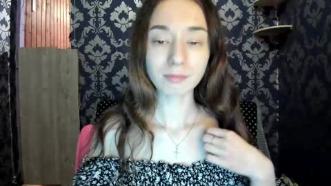 elizabethrice online show from December 22, 1:01 am