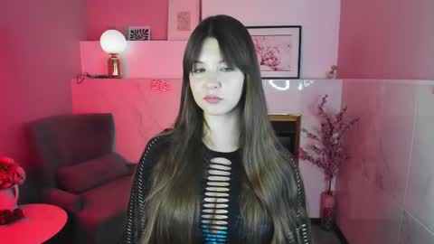 Eliza online show from November 4, 1:45 pm