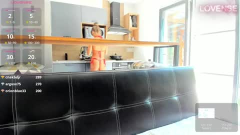 Eliz                               online show from July 19, 11:57 am