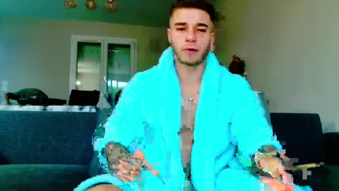 elkafit28 online show from January 9, 8:13 am