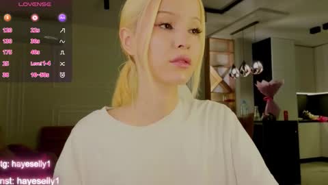 Ella NEXT STREAM 1TH DECEMBER 1200 - 0800 AM AT MOSCOW TIME online show from March 6, 9:25 pm