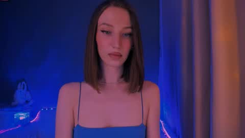 ellaamber online show from March 24, 12:49 am