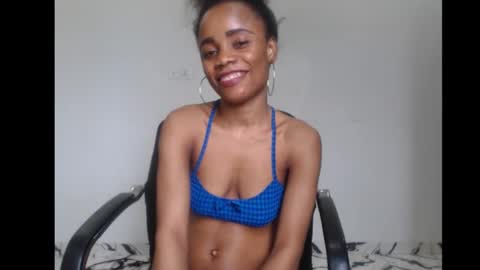 ella online show from October 12, 11:14 am