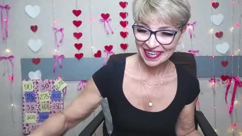 Snapshot of ellabonito chatting on February 16, 3:48 pm EllaBonito online show from February 16, 3:48 pm