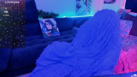 Ellie online show from October 27, 12:05 pm