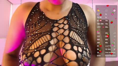 elliee_alves online show from April 22, 5:31 pm