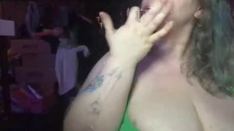 Ellie Louise online show from March 25, 8:37 pm