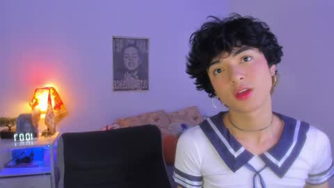 elliotvolkov online show from June 4, 7:03 am