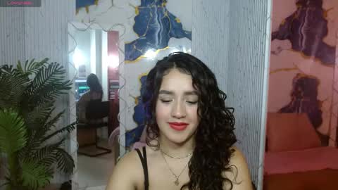 ellis_tay online show from April 13, 12:09 pm