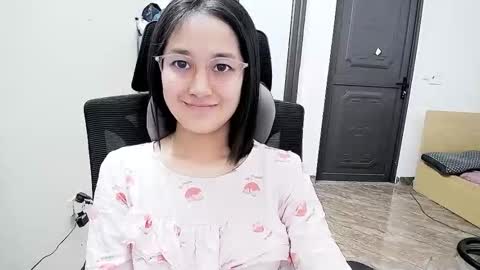 ellsa9x online show from April 21, 2:37 am