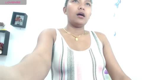 Elly online show from March 3, 4:15 pm