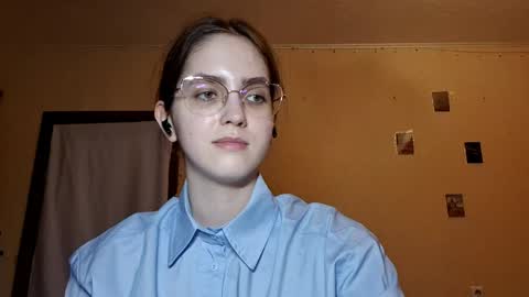 Kate online show from April 20, 6:11 pm