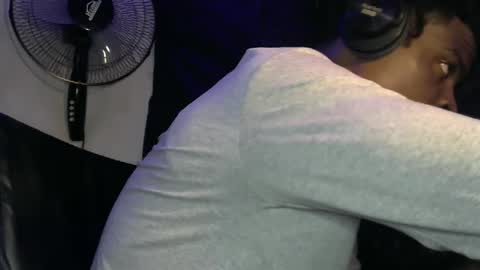 EL NIIGGGAA  21                                                                  EL NIGGA  21 online show from December 30, 6:09 am