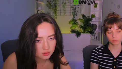 Ella online show from July 21, 9:11 am
