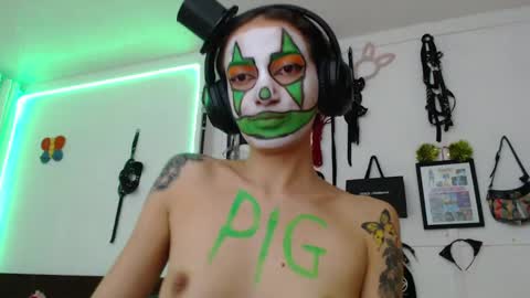 Chelsea  Please help me to reach 100 thumbs up online show from February 1, 3:19 am