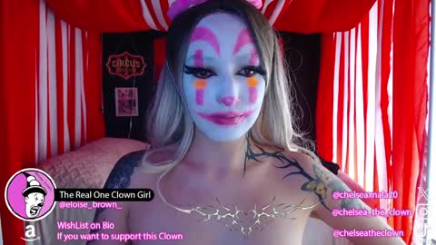 Chelsea  Please help me to reach 100 thumbs up online show from April 1, 7:22 pm