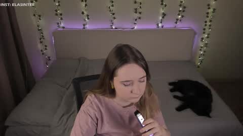 Ela give me a thumbs up if you like it  and this is important for the development of the account online show from March 5, 8:51 pm