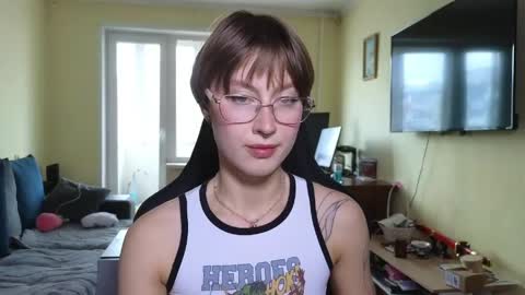 elsaangel online show from April 17, 9:11 am