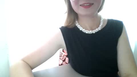 ElsaMartinez online show from September 29, 10:58 am