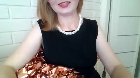 ElsaMartinez online show from October 29, 12:07 pm