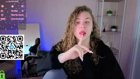 Elsie online show from December 14, 1:01 am