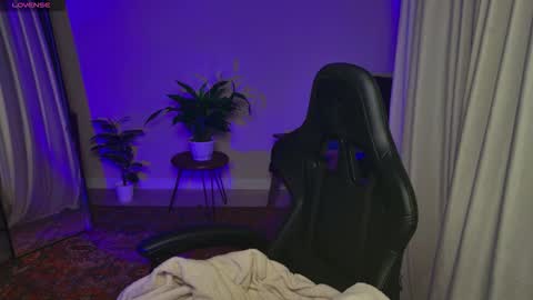 Elsie online show from November 13, 12:13 am