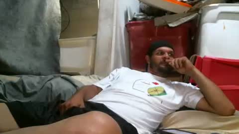 elusivesnake24 online show from April 13, 10:52 am