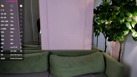 Erica  online show from February 7, 1:03 pm