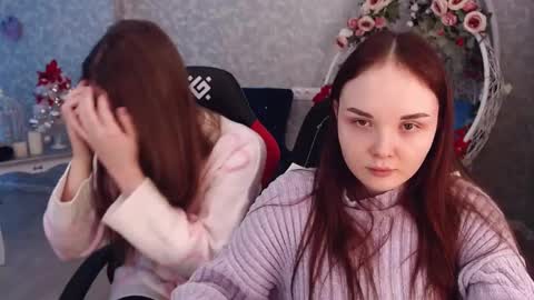 ElvingBella online show from December 14, 6:13 am