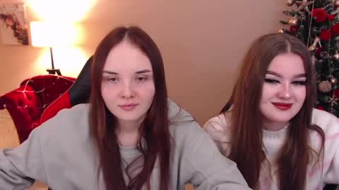 ElvingBella online show from December 16, 4:38 pm