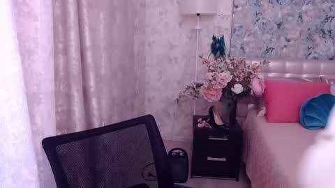 ElvingBells online show from February 9, 8:10 am