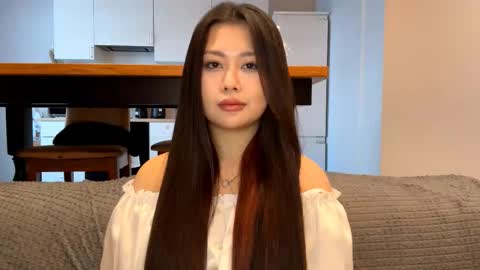 Yuki online show from March 5, 1:09 pm