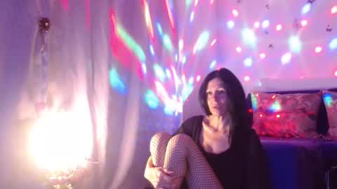 Elisa online show from October 8, 11:54 pm