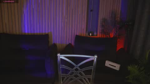 Call me Elis online show from February 6, 7:12 am