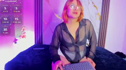 emberkane online show from July 9, 9:41 pm