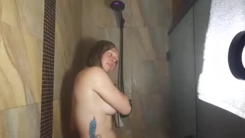 Emberskye27 online show from February 3, 8:46 pm