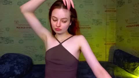 Emi online show from February 7, 4:43 pm