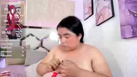 Snapshot of emiiily_brownn chatting on September 13, 8:55 pm Emily online show from September 13, 8:55 pm