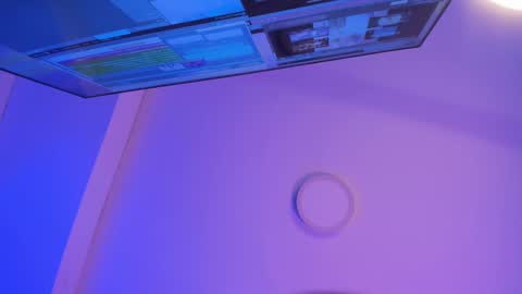   online show from September 11, 1:18 am