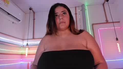 Emiily Grace online show from April 21, 3:13 am