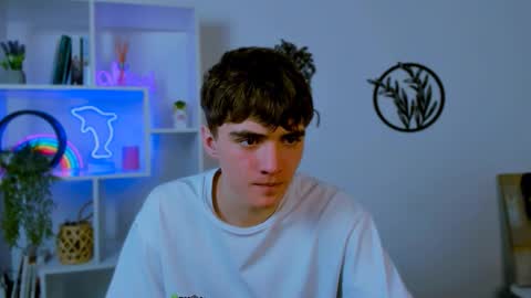 emil_lucky online show from February 23, 12:18 pm