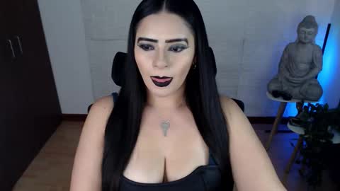 POWERFULL GODDESS EMILI online show from February 16, 9:57 pm